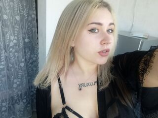 naked webcam girl fingering DinahSalimas