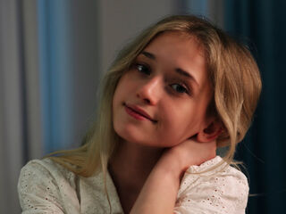 chat room live sex webcam DorisCounsell
