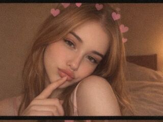 hot naked camgirl ElaraWinslow