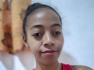 chat room live show ElodieRazafi