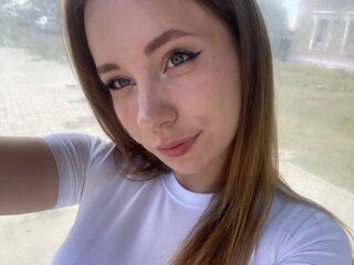 fingering camslut ElowenStar