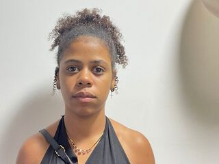 nude web cam EmaVallerin