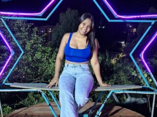 jasmin porn cam EmiVoss