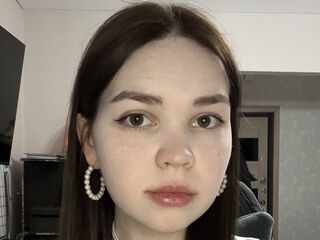 fingering girl cam EmiliRoyzi