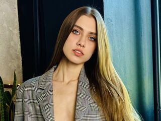 cam hooker EmilyMontgomery