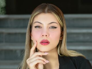 beautiful webcamgirl EmmaBright