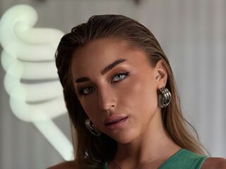 webcam chat room EvaMonroe