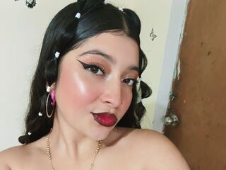 adult live cam EvelynJey