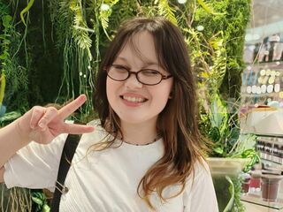 sexy camgirl picture FayLawley