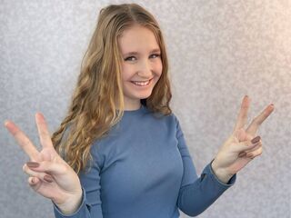 camgirl spreading pussy FelipaYuricic