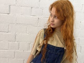 naked cam girl fingering pussy HeidyMichaelsen