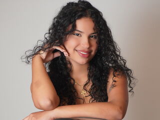 live chatroom HelenBlue
