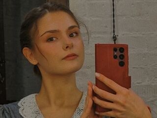 camwhore HelenaBerkheimer