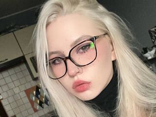 beautiful girlcam HettieReagen