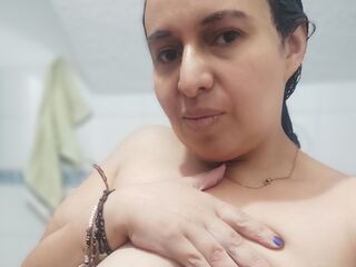 hot girl cam IbannaBely