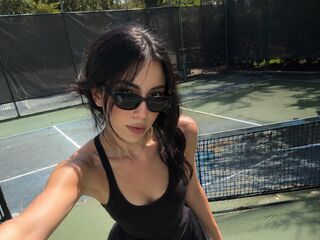masturbating cam girl IrynnaBianchi