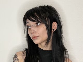 nude cam photo IzettaBishel