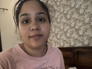 topless camgirl JassPreet