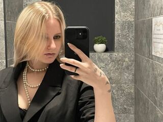 jasmin JenaeMcquillen