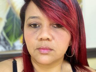 camgirl shaving pussy JennyMatters
