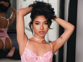 beautiful girlcam JessicaBale