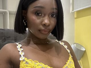 camwhore shaved pussy JessicaJenny