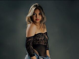 girl JessieSantana
