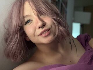 naked cam girl JoyceTreier
