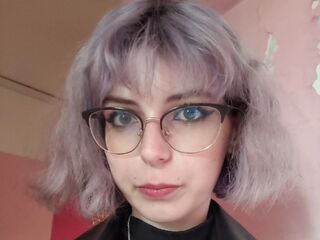 webcam girl chat room JudyBowman