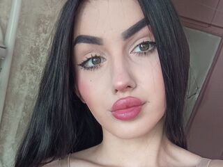 cam KamilaBell