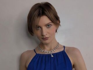 free live show KarinaBiz