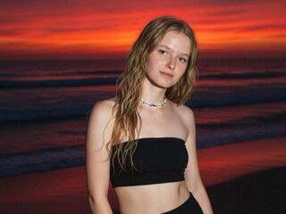 naked cam chatroom KeilaSmiekowski