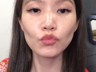 show live KiraMinxy