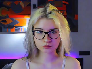 adult free chat KiraSerene