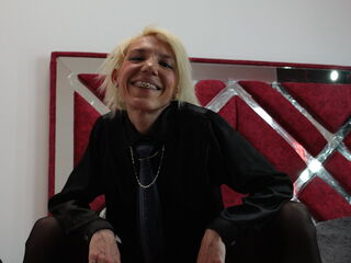 live cam girl gallery KloeSwings