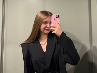 hot naked cam girl KrissyChidester