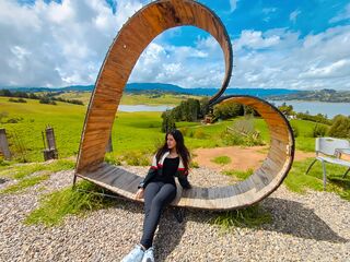 adult live web cam KristenJuli