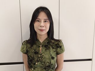 hot webcam video LIlySelina
