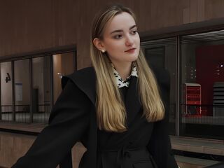 camgirl masturbating LamonicaBottiggi