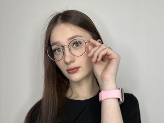 sexy cam girl LatriciaSuet