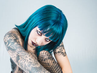 live strip tease show LaurentCassidy