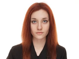 nude webcamgirl LavBima