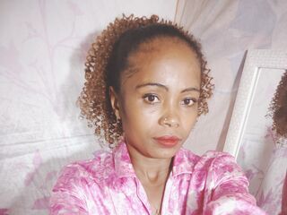sexy camgirl live LayahMorgane