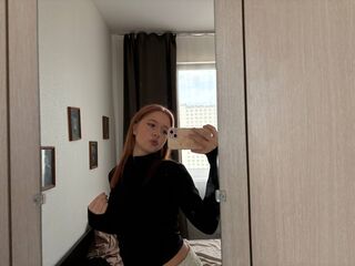 webcam show LennieLukasik