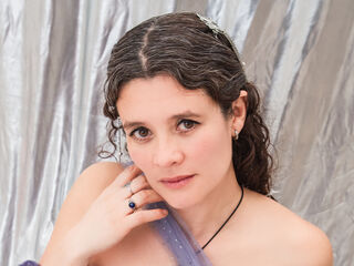 cam strip tease LiaSolerts