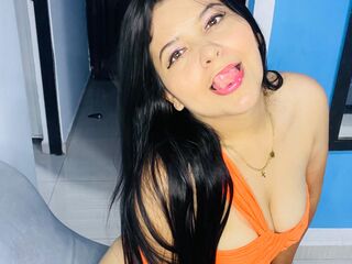 camwhore fingering pussy LiliLopezz