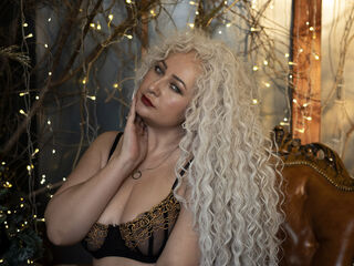 girl chat room LilitLang