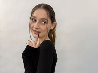 naughty cam girl fingering pussy LindsayErhart
