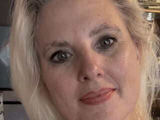 free nude webcam show Lisanix