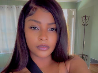 nude gamgirl Liyyah